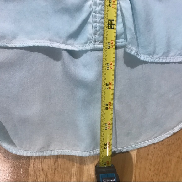 Velvet Heart Women’s Medium Blue Button Front Tunic Top Roll Tab Sleeves - Picture 14 of 16